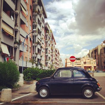 Old blue Fiat 500 car - бесплатный image #331501